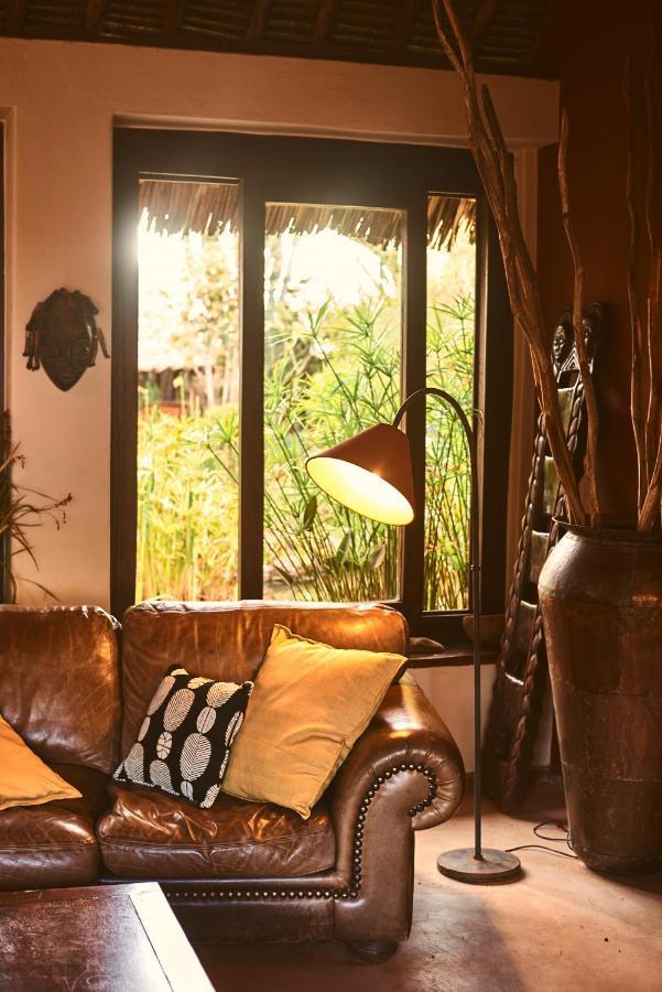 Tawi Lodge أمبوسيلي المظهر الخارجي الصورة